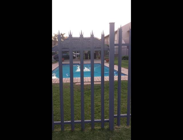 2 BEDROOM APARTMENT FOR SALE IN BEYERS PARK